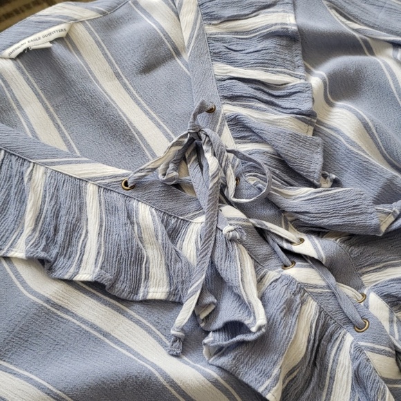 AEO NWOT Stripe Ruffle Laced Bell Sleeve Top - Picture 5 of 6